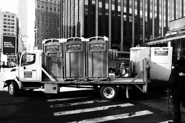 Best Local porta potty services  in Maple Bluff, WI